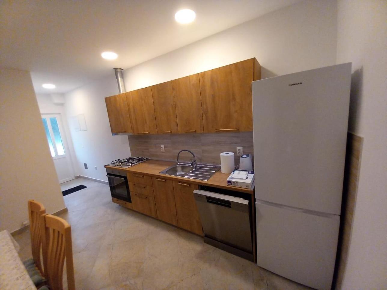 Apartments By The Sea Kabli, Peljesac - 10225 Brijesta 外观 照片
